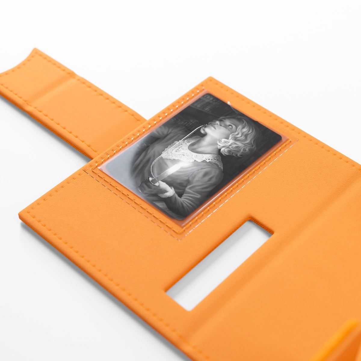 GG_ArkHorr_Box_Orange_0008_NV1cBgvSG